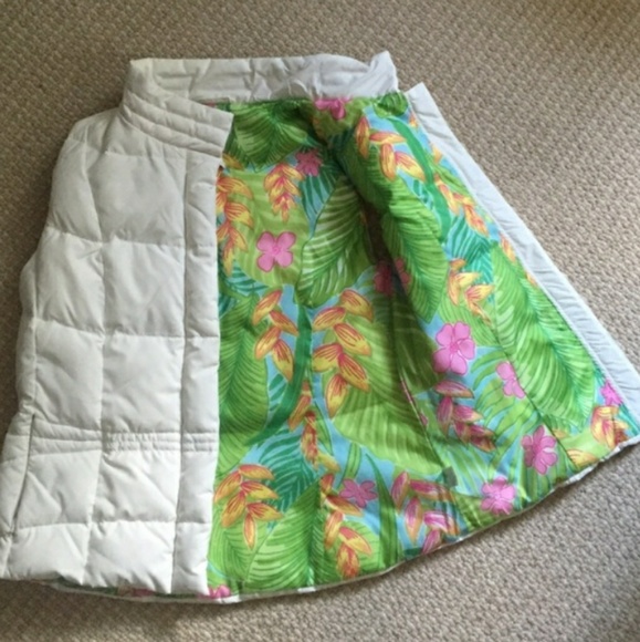 Lilly Pulitzer Whit Down Vest Pink Buttons Small - Picture 3 of 7